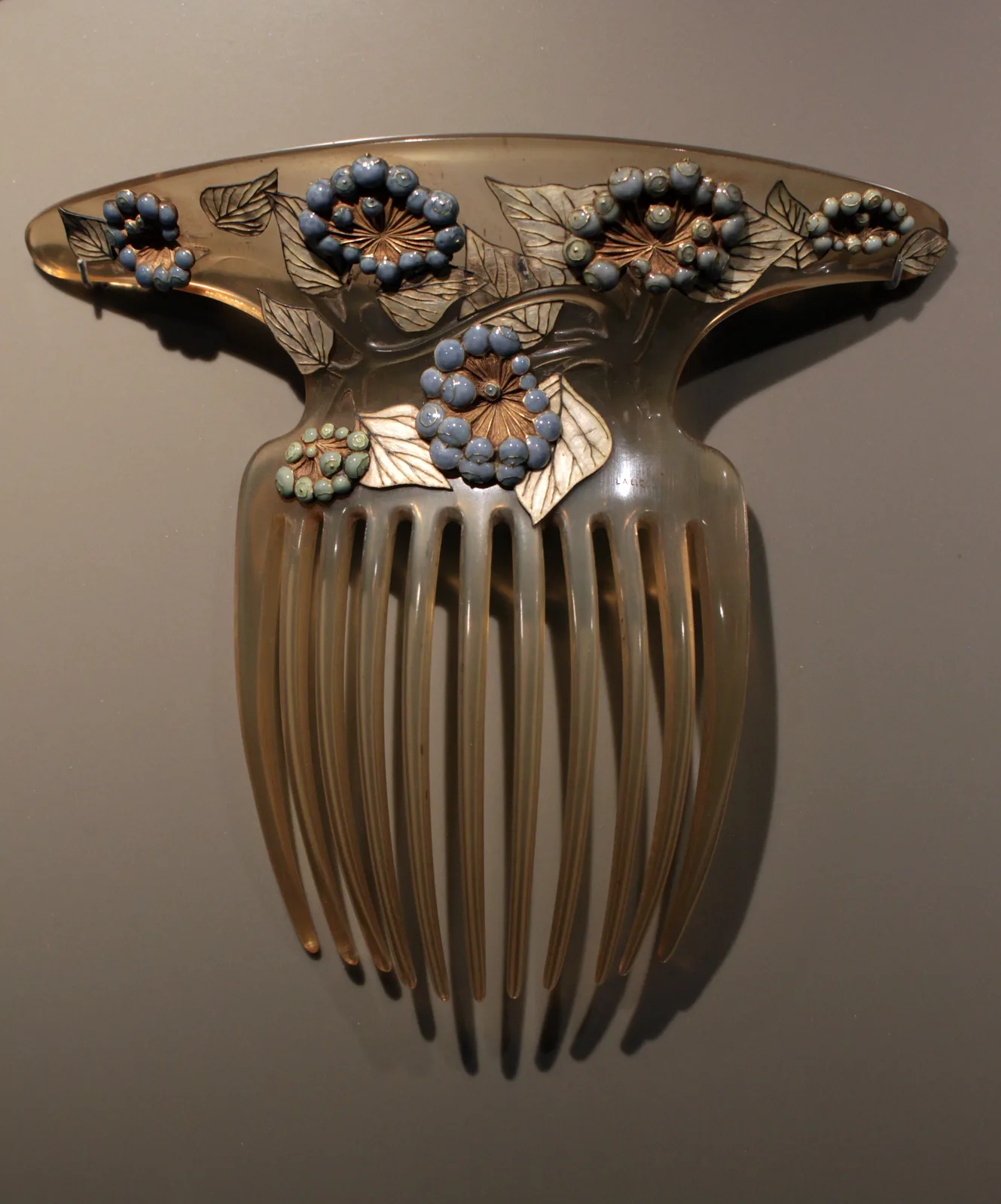 René Lalique ivy hair comb in horn with gold leaves and blue berries